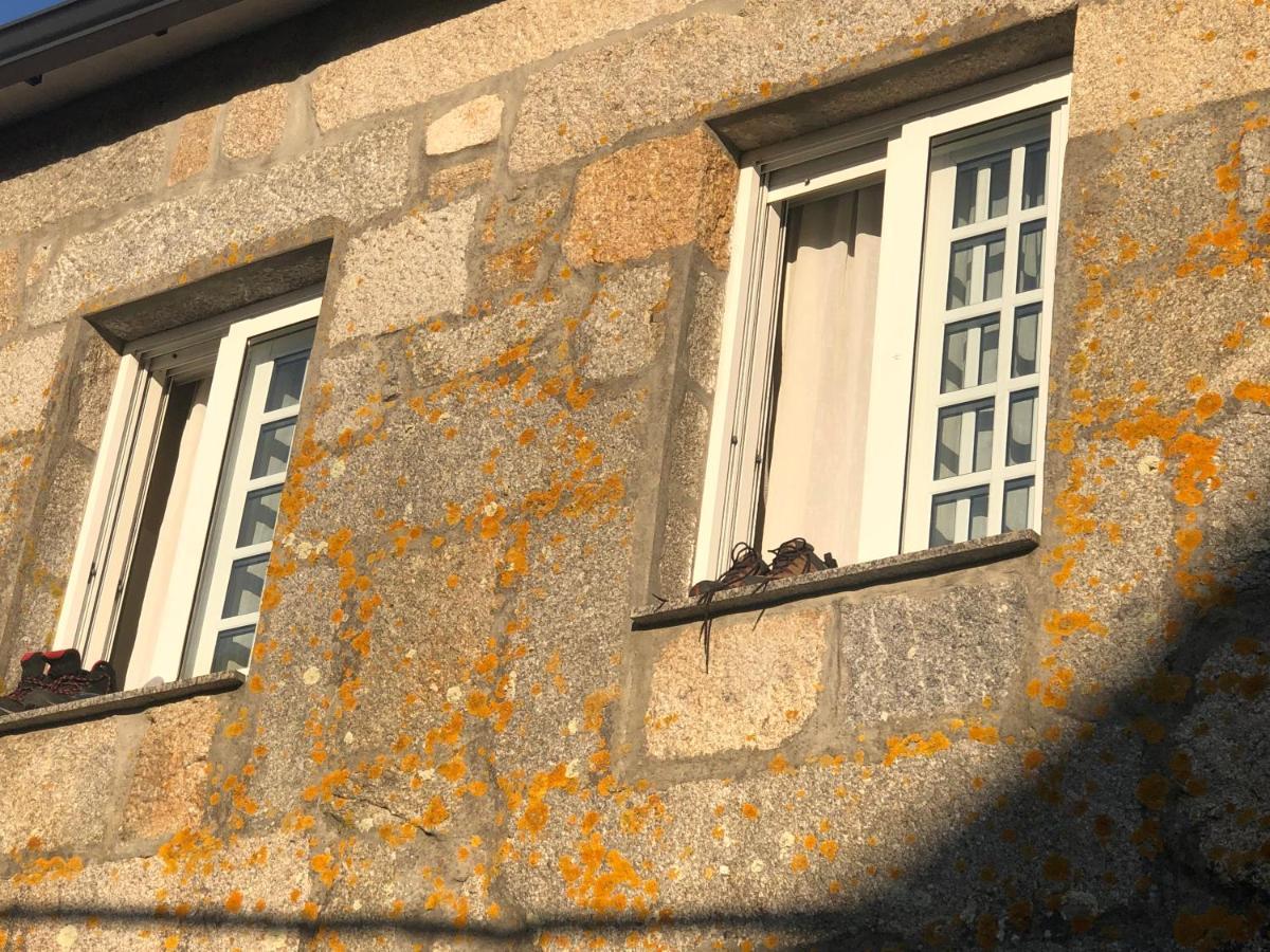 Pension Mar De Rosa Villanueva De Arosa Εξωτερικό φωτογραφία