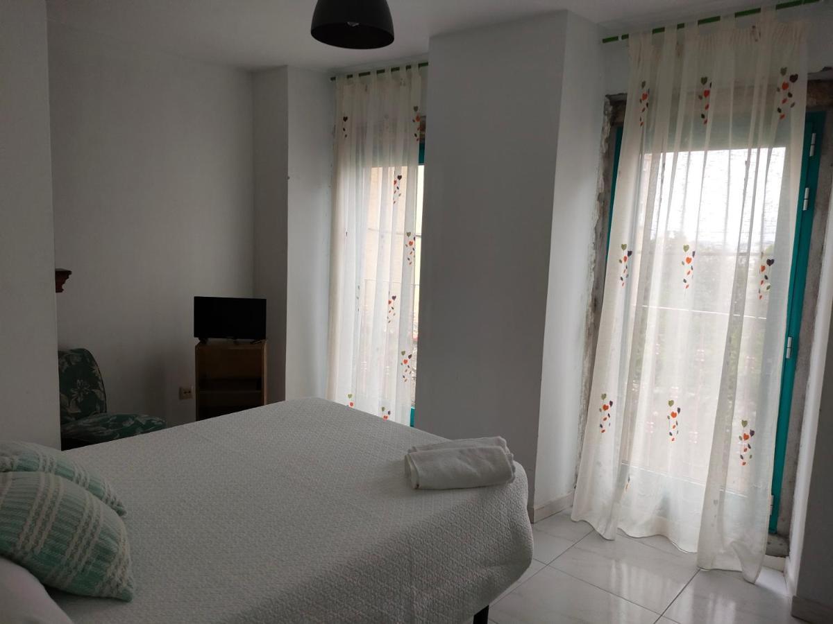 Pension Mar De Rosa Villanueva De Arosa Εξωτερικό φωτογραφία